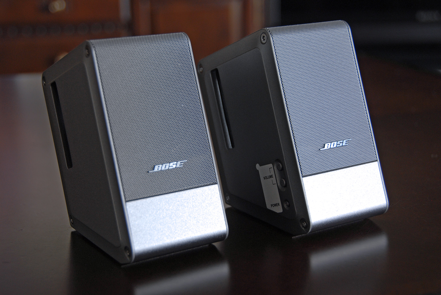 BOSE】MICRO MUSIC MONITOR シルバー-